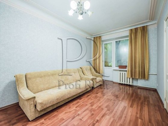 Без комісії! Продаж 2 кімн. квартири вулиця Ратушного Романа 2 Киев