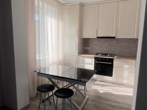 Продаж 3х  кв., вул. Авіаконструкторська 13/2