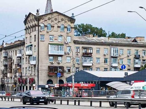 Продаж 3 кім. квартири, пр-т Берестейський, С.М. "Шулявська", 90 м2.