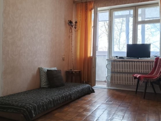 Продам 1 кімнатну квартиру 27 м . Вул Я. Корчака,60 (Баумана). Київ. Шевченківський р-н. Від власник