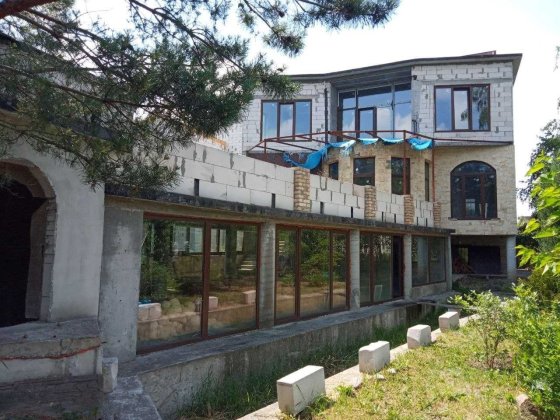 БЕЗ КОМІСІЇ % Продаж квартир у таунхаусі з окремим входом Оболонський район Богатирська в котеджному Киев