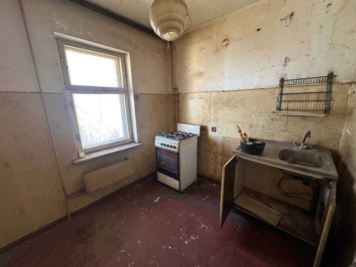Продаж 1кімн. ПІД ремонт, Троєщина, Єкстер 8 - фото 1