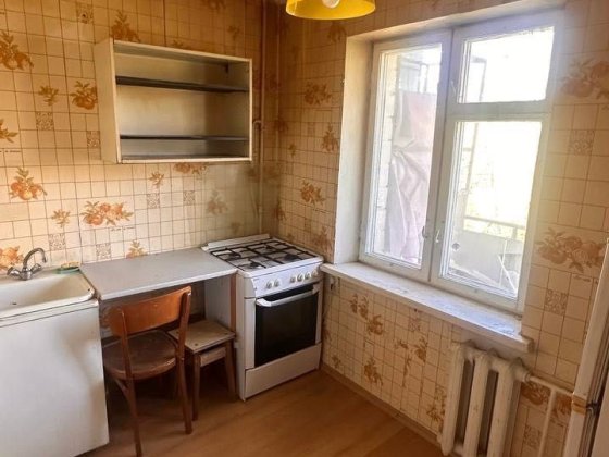 Продам 1-к Дмитра Павличка просп. (Маршала Рокосовського), 10А