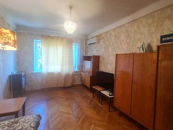 Купити 2к квартиру, 4 поверх з 5! Київ, вул. Туполєва, 16б. Газифікований будинок