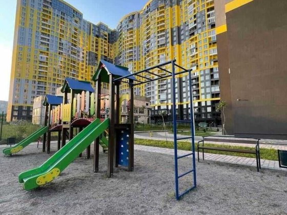 Продаж 1 кім. квартира 42 кв.м. ЖК Медовий, вул.Кадетський Гай 10.Держпрограми. Киев