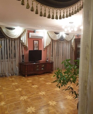Продаж 5-к квартири вул. Драгоманова 17 - фото 1