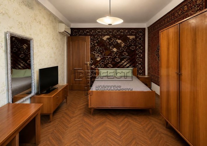 Продаж 1к квартири Вишгородська 50в / Вышгородская 50в - фото 1