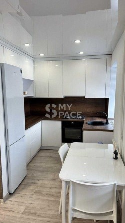 1к. вул, Кирилівська вул. 115. Подільський р-н. м. Дорогожичі. Поділ. Куренівка. Сирець. Дорогожичі. - фото 1
