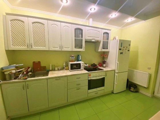 Продам 1 комнатную квартиру с Ремонтом в новом доме метро Политехнический Институт Святошинский райо