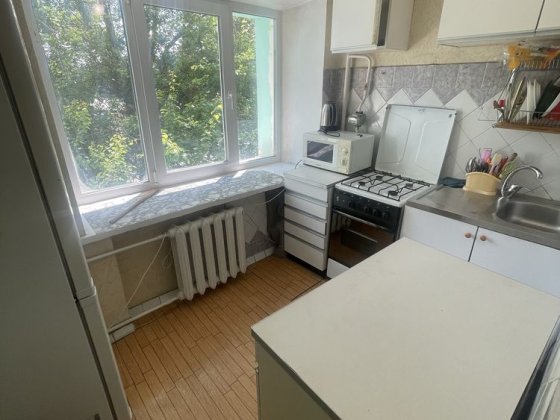 Продаж , Куренівка вул. Тульчинська, 3. охайна 2 к. квартира 45 кв.м