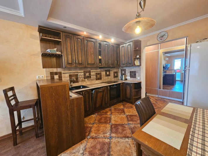 Продаж 2 кімнаної 75м євроремонт меблі техніка Виноградар проспект Європейського Союзу (Правди) 5Б - фото 1