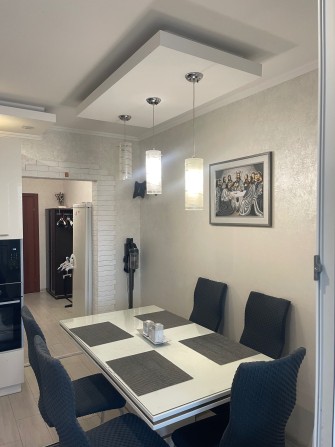 Продаж 3-х кімнатної квартири в ЖК Кристер град - фото 1