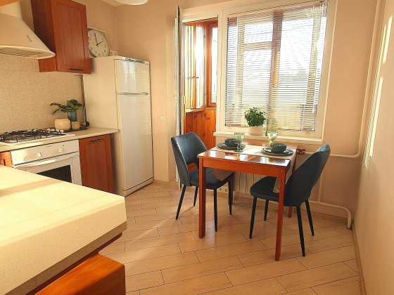 продаж 2к Оболонський проспект метро Мінська 2 хвилини (Оболонь)