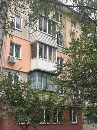 2х кімнатна квартира у Солом'янському районі Києва - фото 1