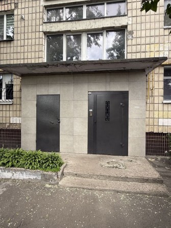 Продаж однокімнатна квартира під ремонт Деснянський район, Юність - фото 1