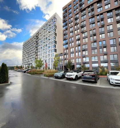 Продається простора 1-кімнатна квартира площею 43,7 м² у сучасному ЖК Lucky Land - фото 1