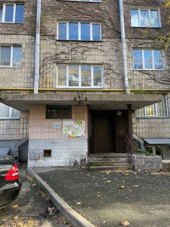 Продам 2 к квартиру в солом'янському районі - фото 1