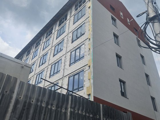 Продаж 1 кімнатної квартири студія вул.Скіфська метро Іподром