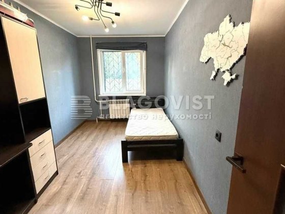 Продається двокімнатна квартира по бульвару Гавела Вацлава 32,Соломянський р-н,Київ
