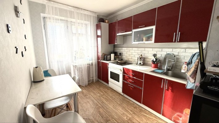 3-кімнатна квартира біля метро Академмістечко та Житомирська | 71 м² - фото 1