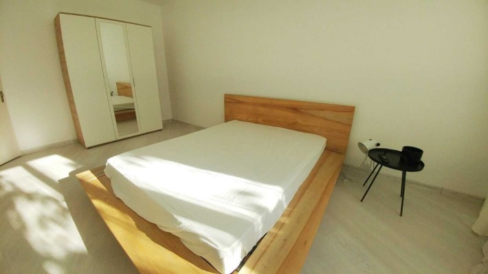 Продам 1-кімнатну з ремонтом 39 кв.м., ГАЗ, Оболонь, метро Мінська - фото 1