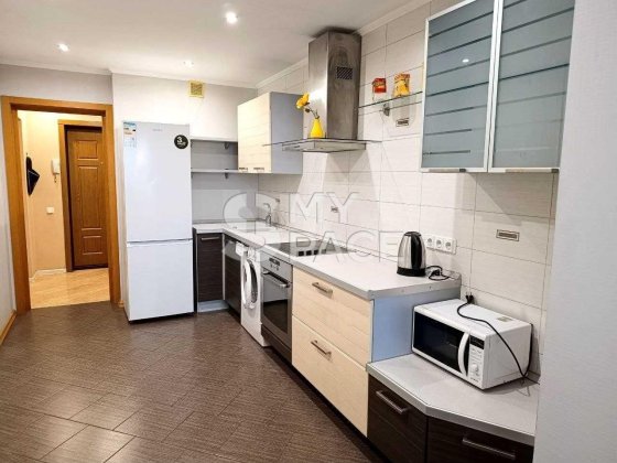 Продаж 3 к квартири 77м2  просп. Берестейський 89А метро Святошин