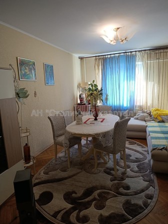 Продам квартиру Київ, Милославська вул. - фото 1