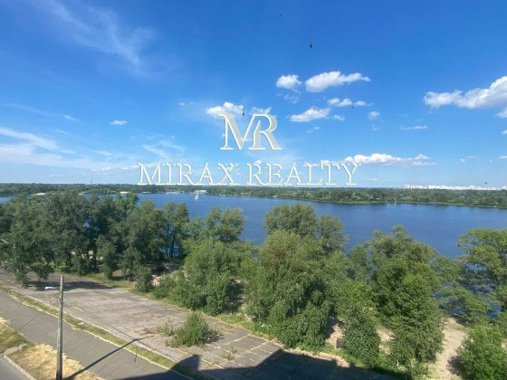 Продаж видової 3к квартири 86 м2 на Оболонській набережній  вул Прирічна 27