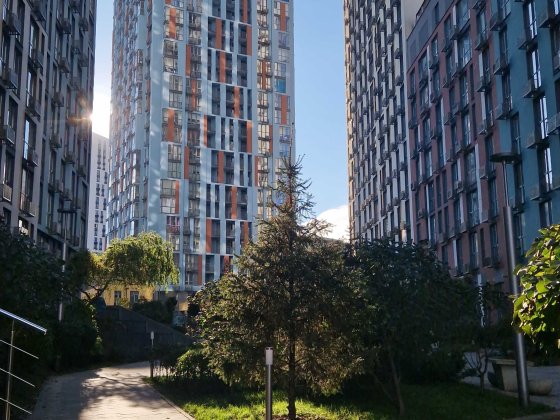 Ексклюзив!Продам 2-х кімнатну квартиру в Малахіті вул.Богданівська 7-Г