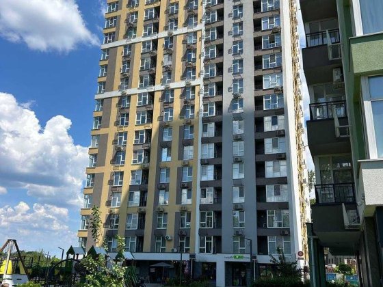 2к 69м2 розпашонка. м.Академістечко. Киев