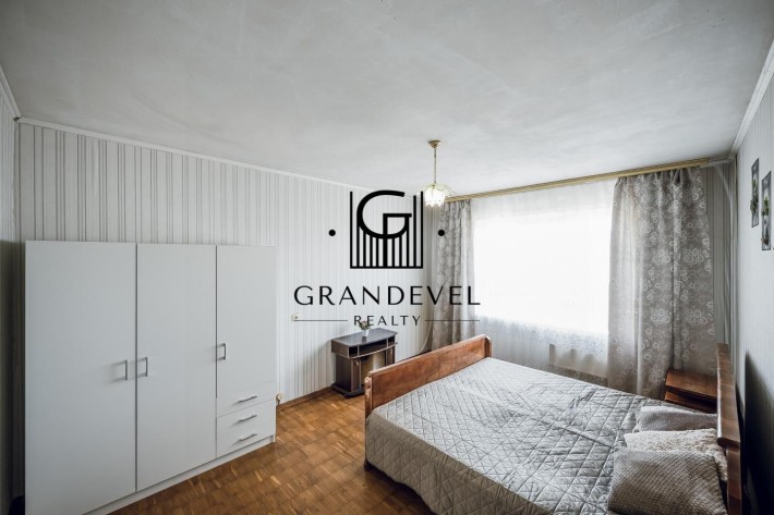 Продаж 2к квартири Шалімова (Г. Севастополя) 23а. Відрадний, Шулявка - фото 1