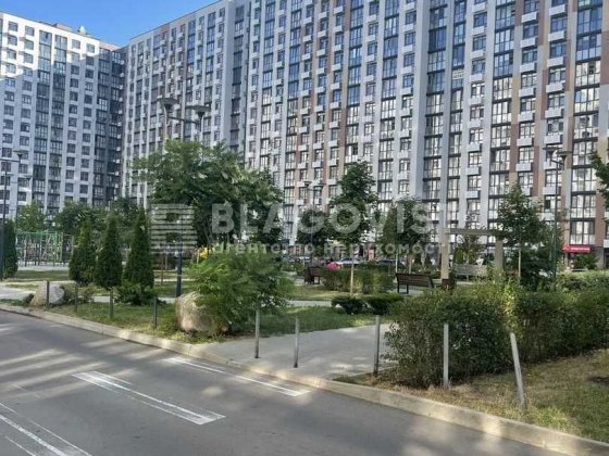 Продам квартиру ЖК Місто квітів
