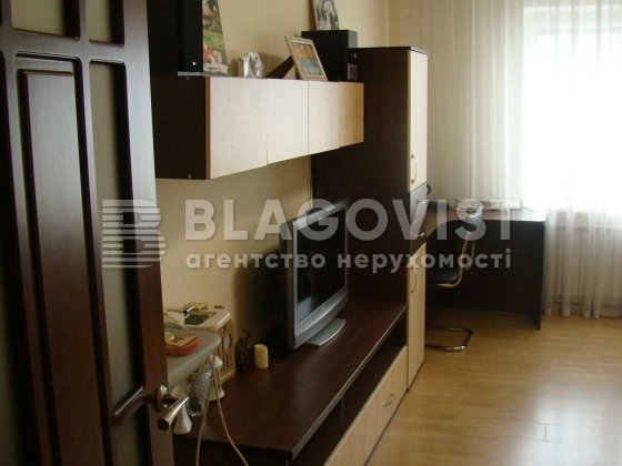Продам 1кімнатну квартиру вул. Федора Ернста 6 Соломянській район