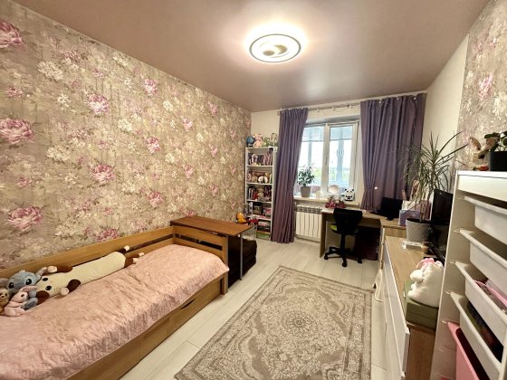 Продамо  2 кім кв-ру, М.Закревського, б. 63, Деснянський  р-н, Троєщина
