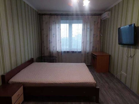 Продаж 1к Милославська 2