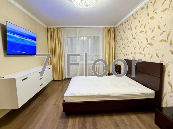 Продаж 3-кімнатна квартира ЖК Милославичі вулиця Закревського Троєщина