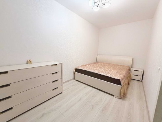 Продається 3-к.квартира. М СВЯТОШИН