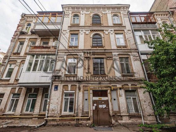Продаж 2-кімнатної квартири 75м вул. Межигірська Поділ історичний центр метро Тараса Шевченка Киев
