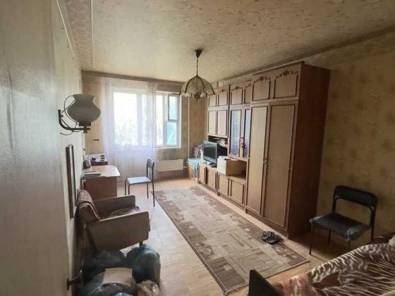 •  3-кімнатна квартира на пр-т Академіка Корольова, 12-Ж Киев