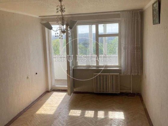 Продаж БЕЗ % 1к квартири поруч із метро, лісом та озером біля м. Житомирська