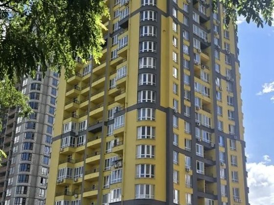 Продам квартиру в ЖК Медовий