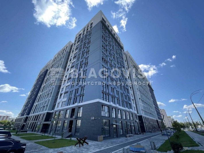 Продається 1-кімнатна квартира в новобудові під ремонт - фото 1