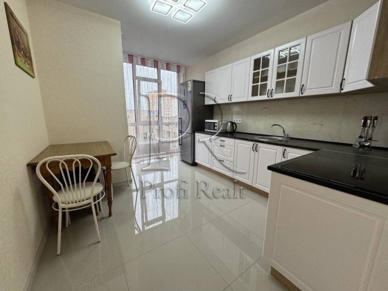 Продаж 2 кімн. квартири в ЖК Сучасний квартал/ пр.Любомира Гузара 15