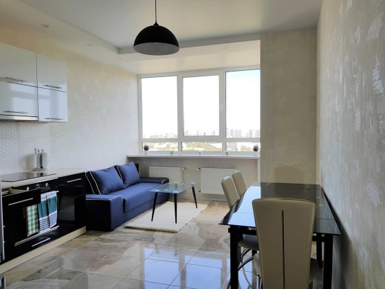 Продаж просторої 1к квартири з панорамним видом, ЖК Campus, вул. Нижньоключова 14