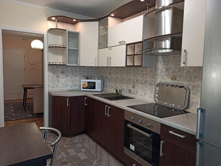 Продаж чудової 1к.кв. просп.Лобановського 12 - фото 1