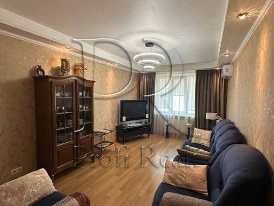 Продаж 3 кімн. квартири за адресою В. Івасюка 53