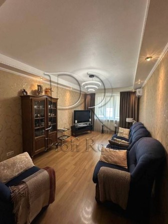 Продаж 3 кімн. квартири за адресою В. Івасюка 53 - фото 1