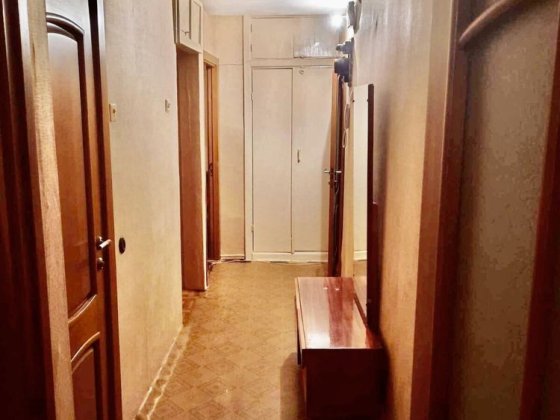 Без%Продаж 3к. кв, Бульвар Ак. Вернадського81, метро Академмістечко 5 хвилин пішки