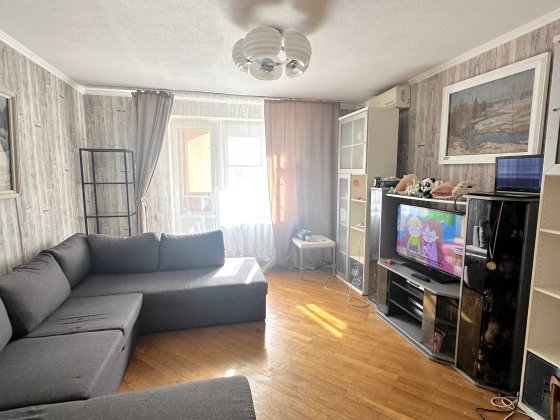 Продам 3 кім квартиру бульвар Вацлава Гавела, 34Б масив Відрадний, Солом’янський район , Без комісії