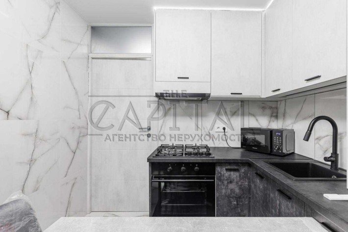 Продаж / Квартира / Оболонський район / вул. Архипенка Олександра - фото 1